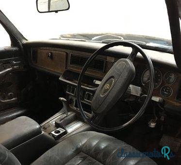 1975' Jaguar Xjc photo #1