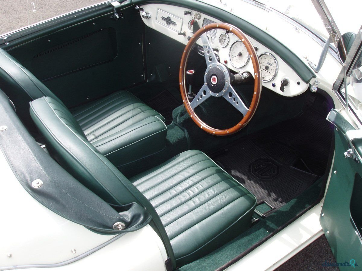 1958' MG MGA photo #6