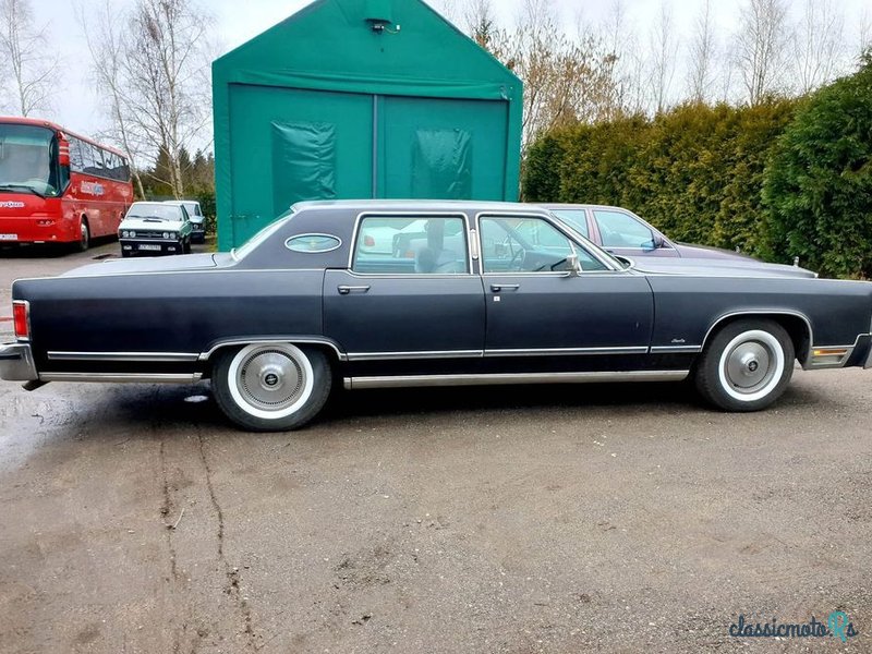 1979' Lincoln Continental photo #3