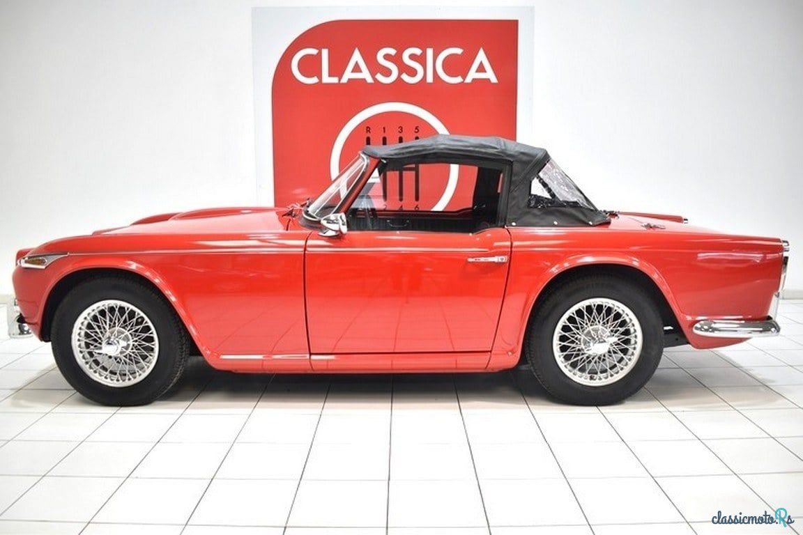 1965' Triumph TR4 photo #3