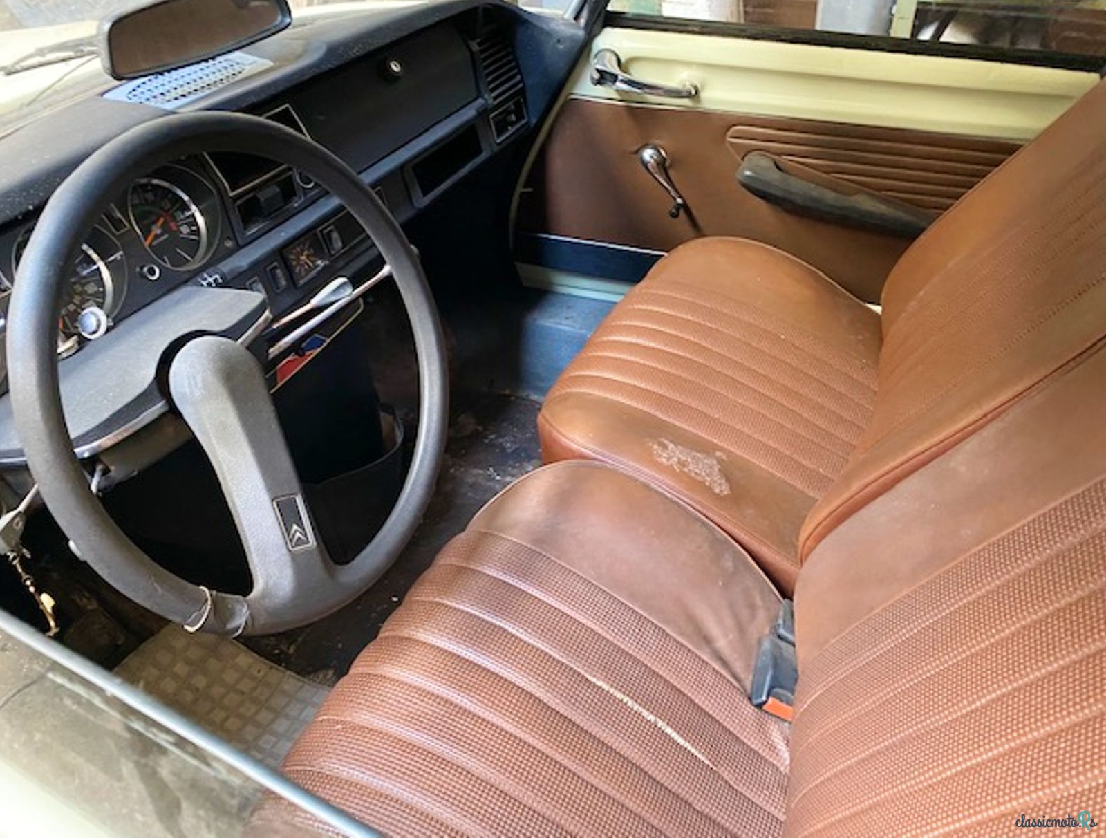 1974' Citroen DS photo #3