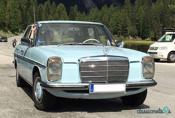 1974' Mercedes-Benz 200 photo #1