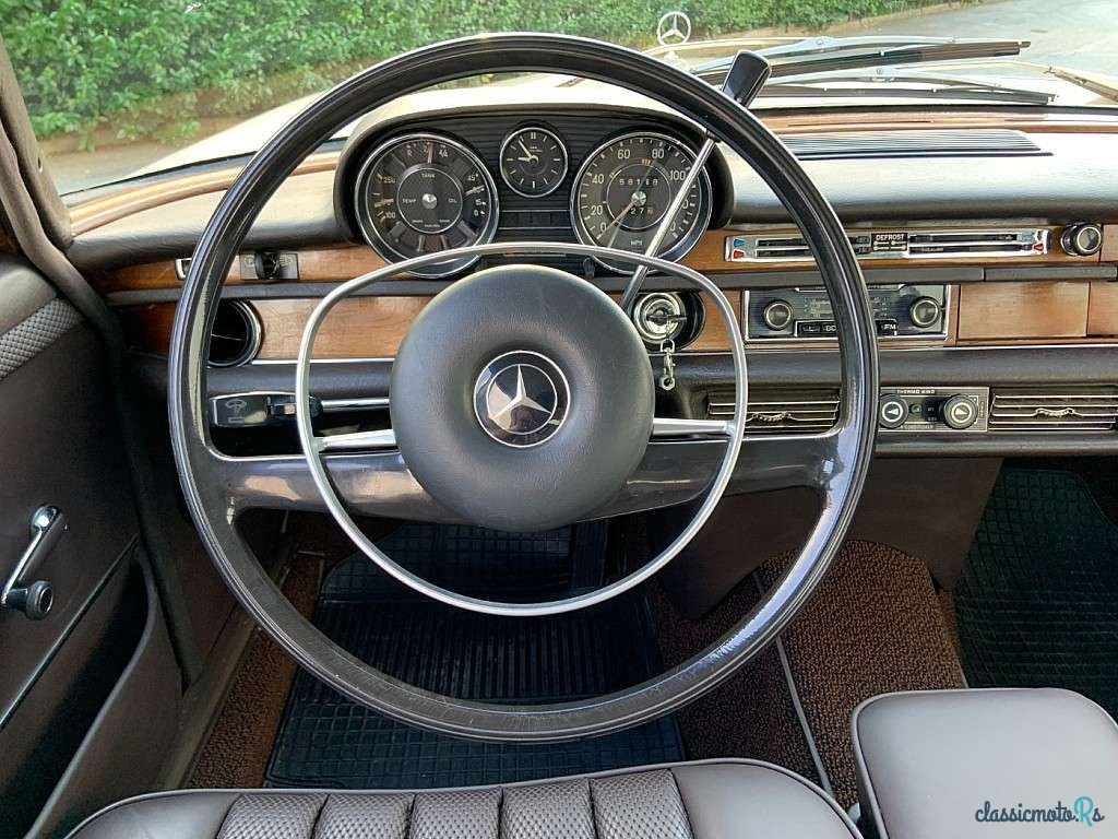 1968' Mercedes-Benz 280 photo #2