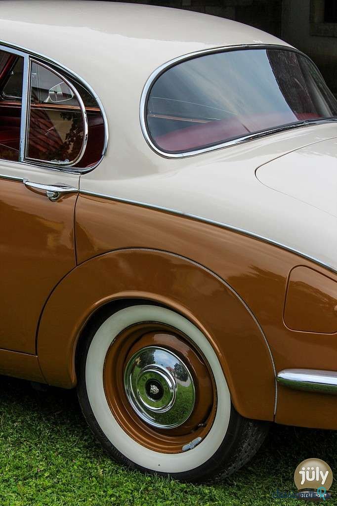 1968' Jaguar Mk II photo #6