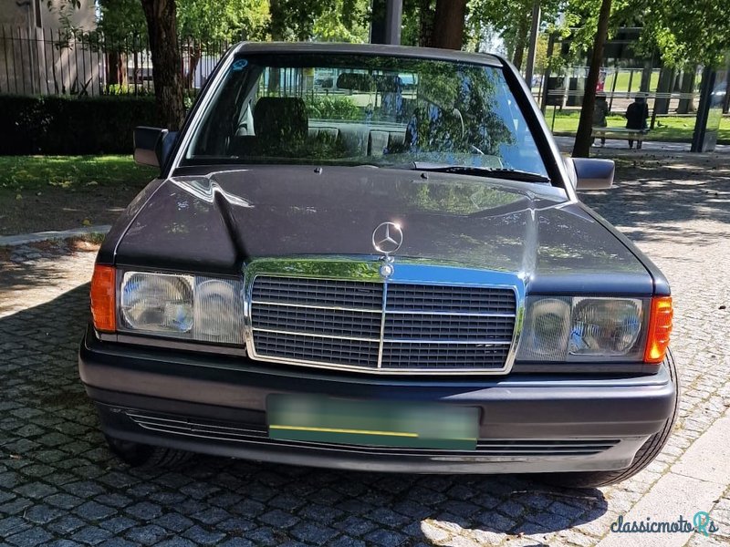 1992' Mercedes-Benz 190E 1.8 photo #3