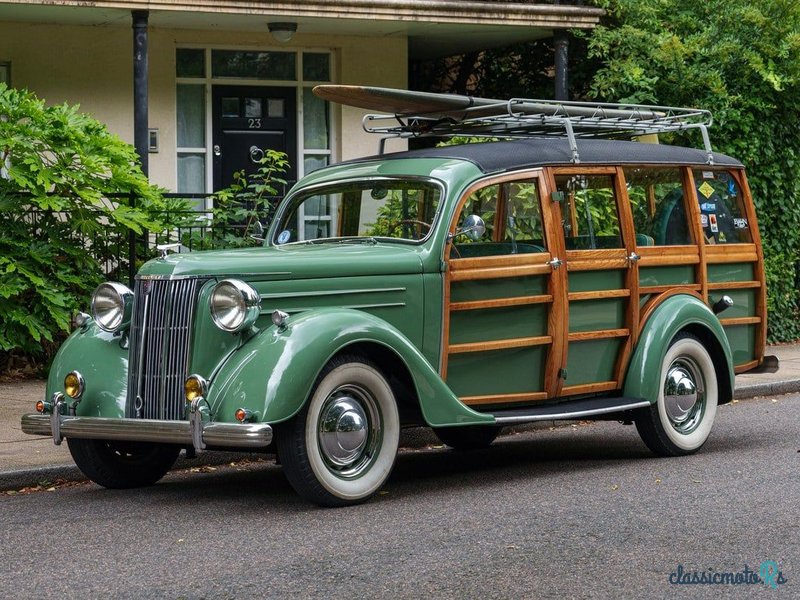 1951' Ford Woody photo #1