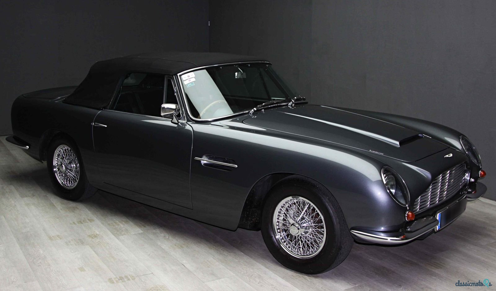 1967' Aston Martin DB6 Volante photo #5