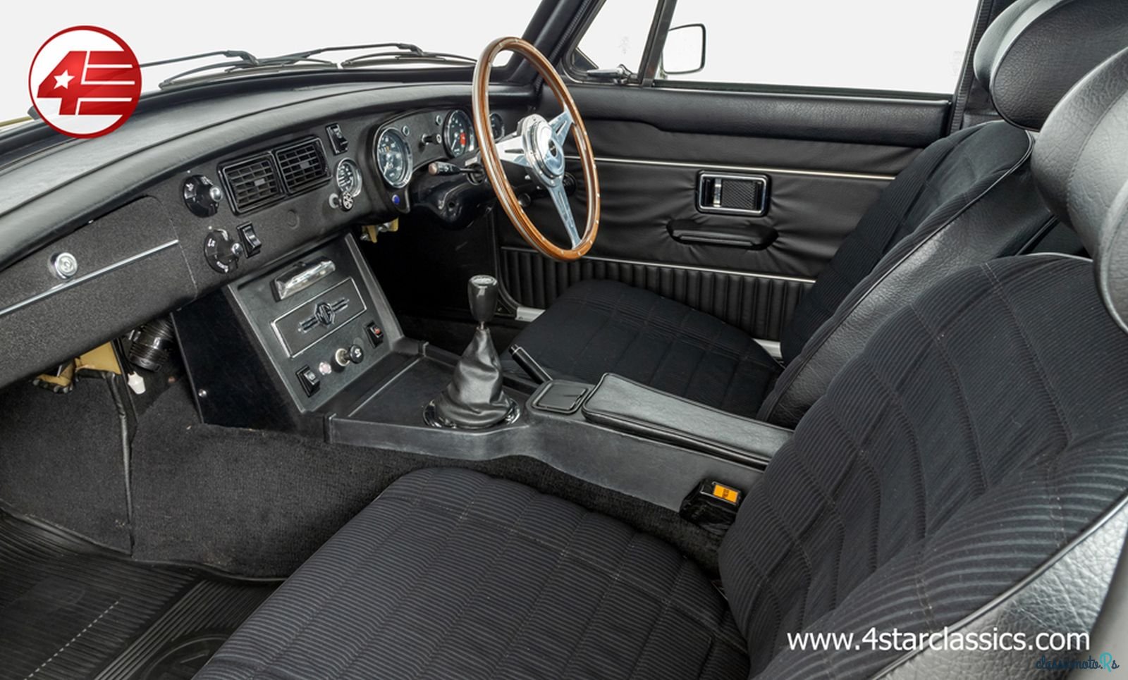 1973' MG Mgb Gt photo #6