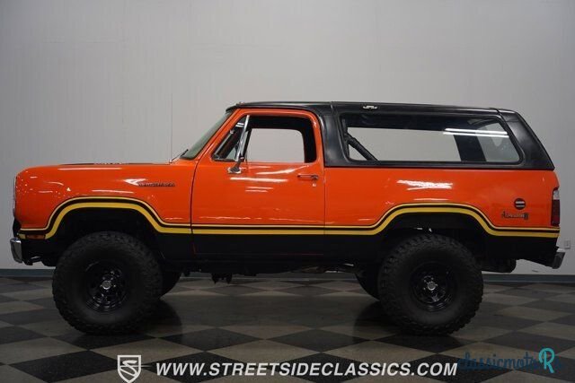 1975' Dodge Ramcharger photo #2