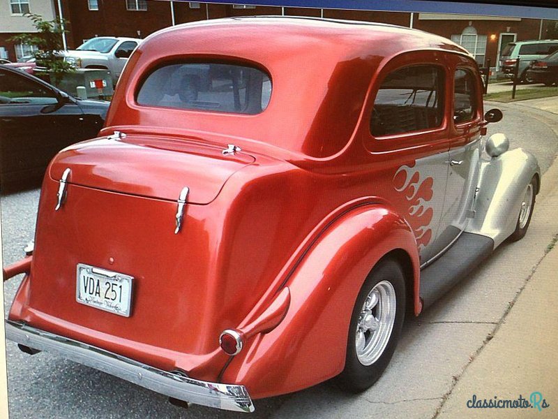 1936' Ford Deluxe photo #2