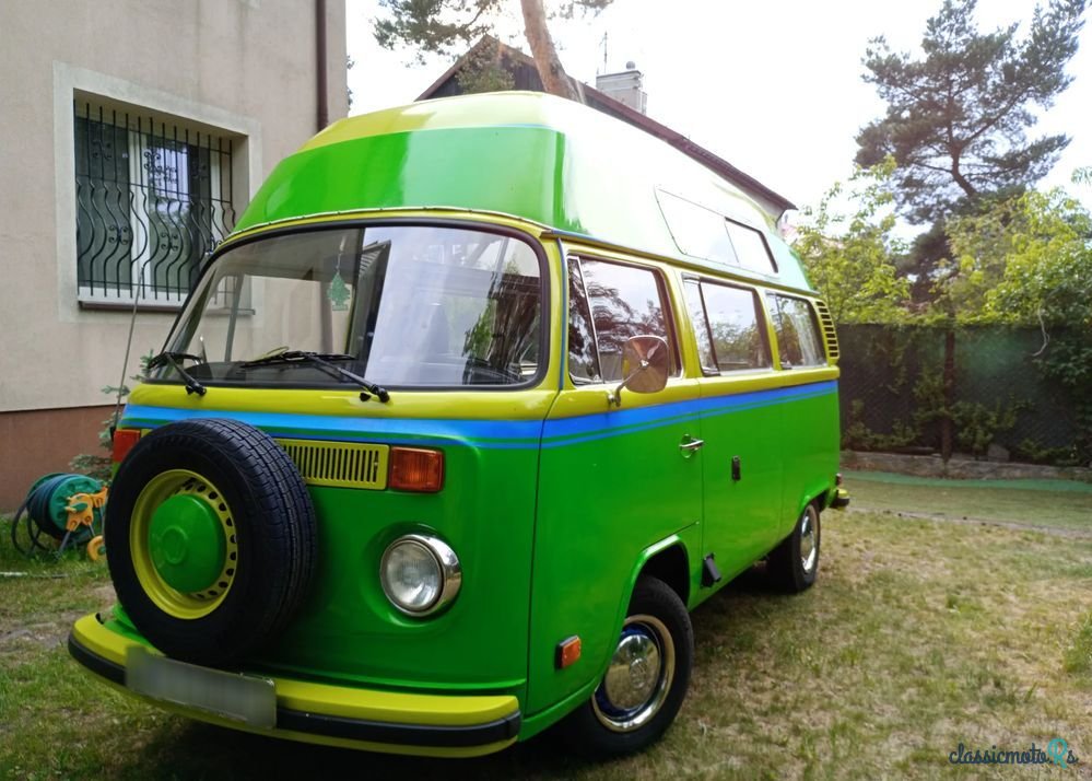 1973' Volkswagen Transporter photo #1
