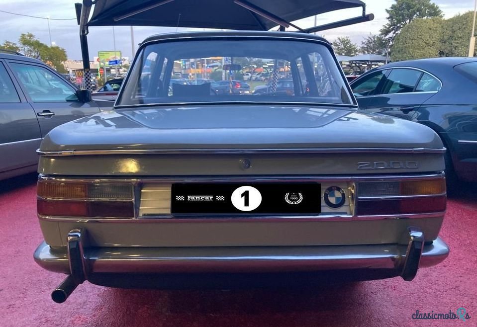 1968' BMW 2000 photo #4