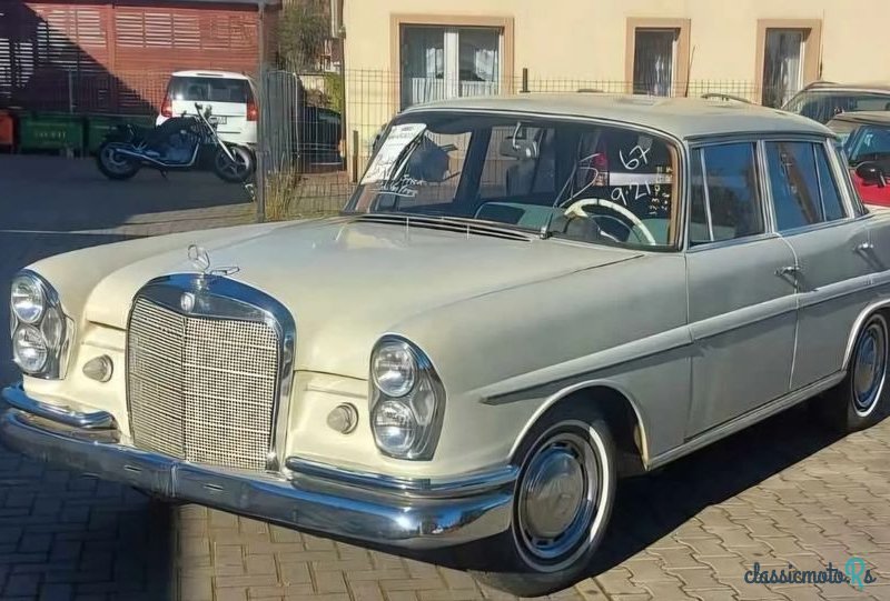 1963' Mercedes-Benz 220 W111 photo #1