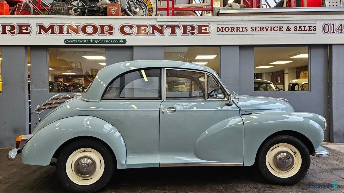 1961' Morris Minor photo #2