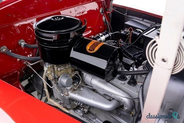 1947' Chrysler Town & Country photo #6