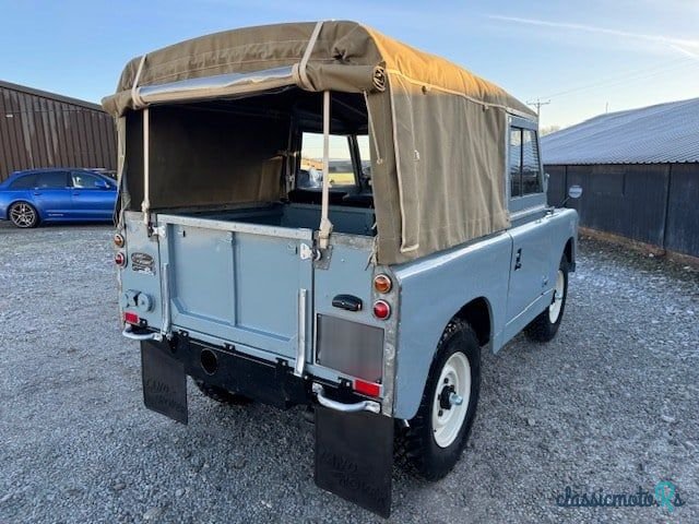 1965' Land Rover Series II photo #4