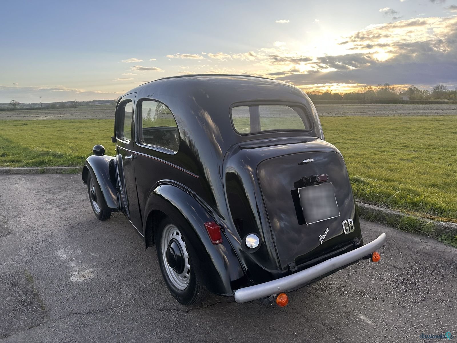 1954' Ford Popular 130E photo #3