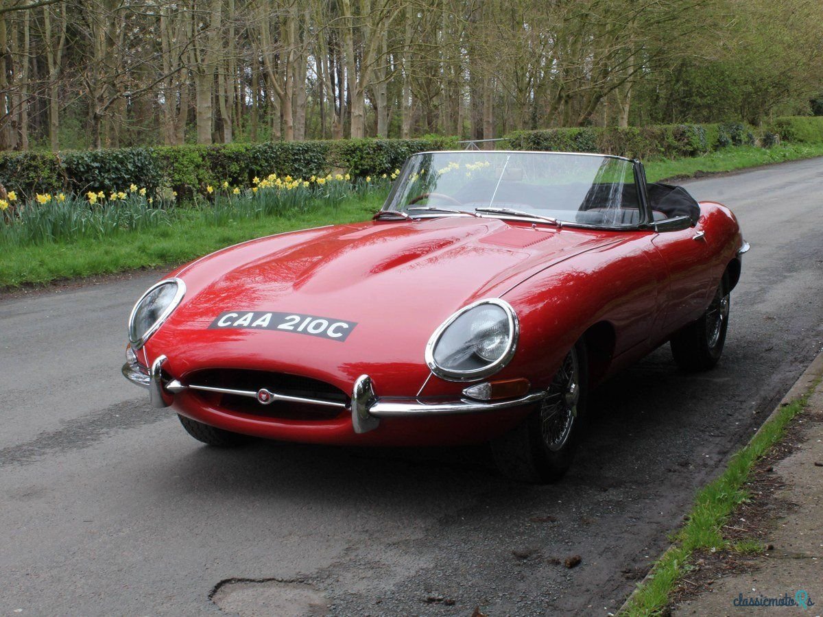 1965' Jaguar E-Type photo #3