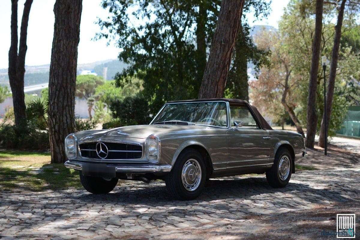 1970' Mercedes-Benz Sl Class photo #1