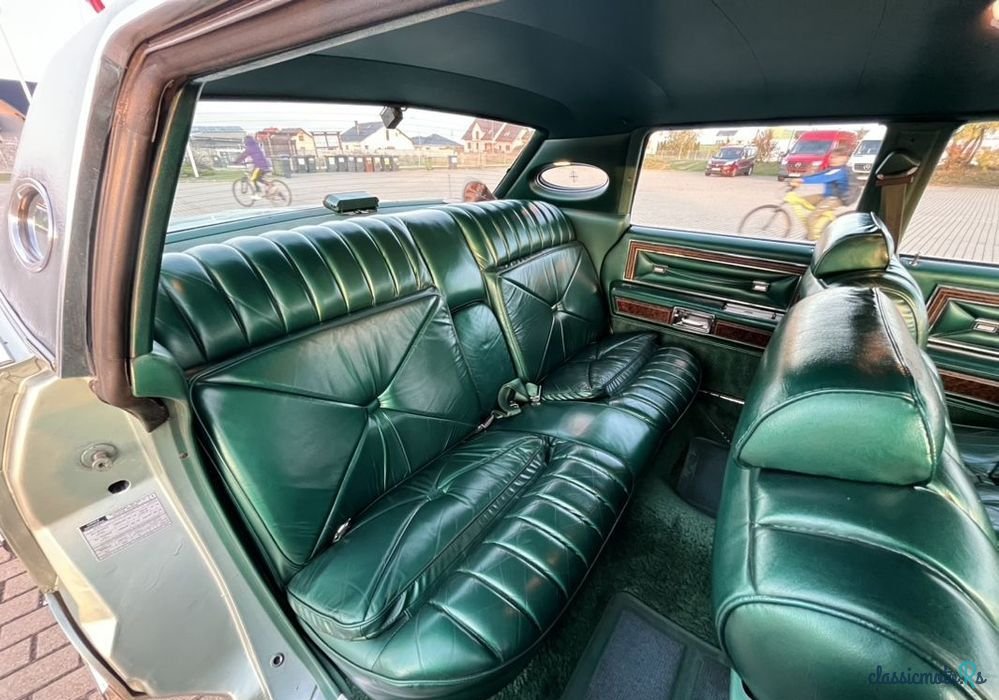 1976' Lincoln Continental photo #5
