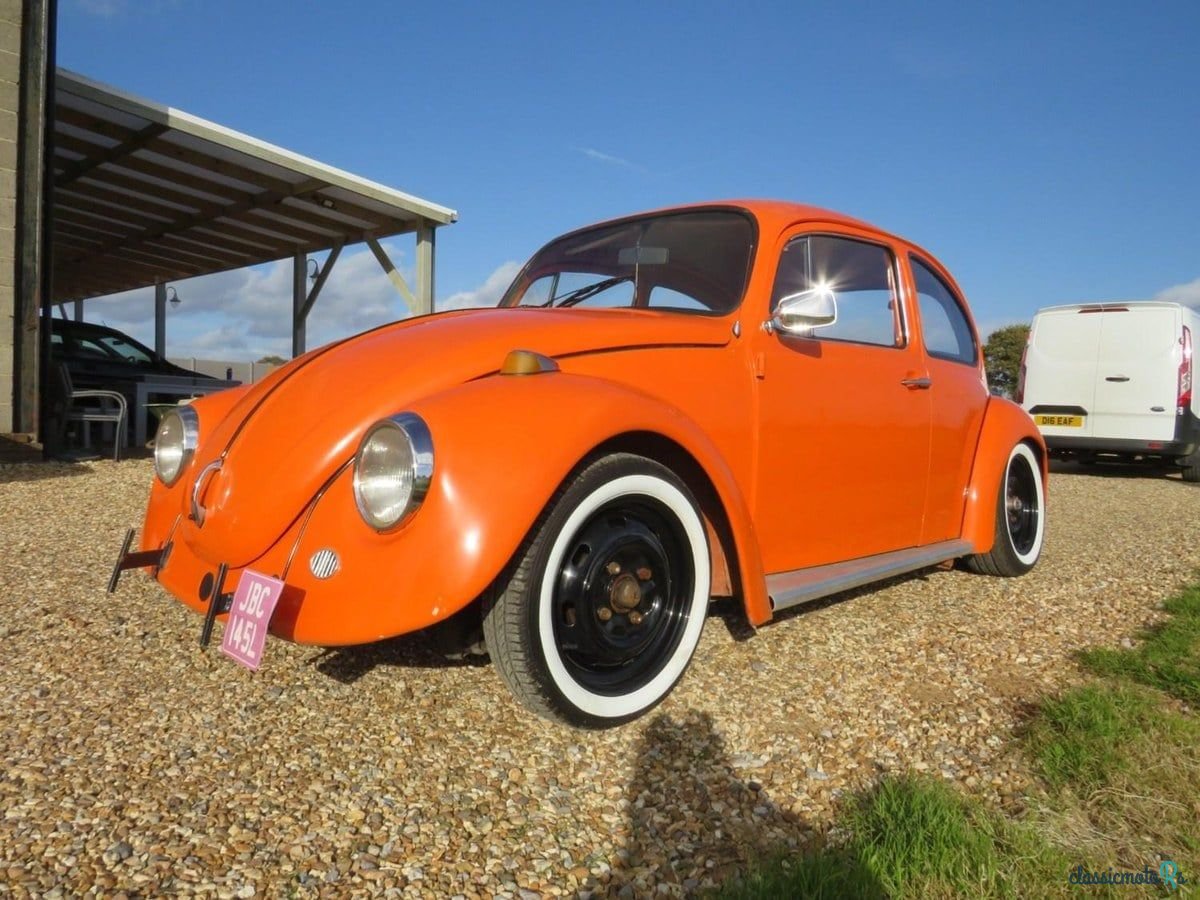 1973' Volkswagen Beetle photo #1