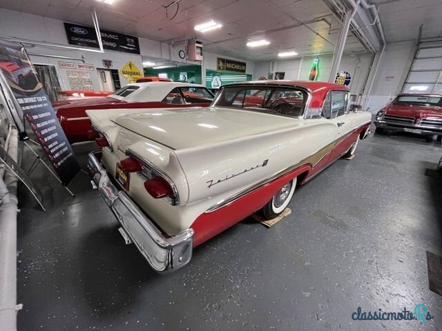 1958' Ford Fairlane photo #5
