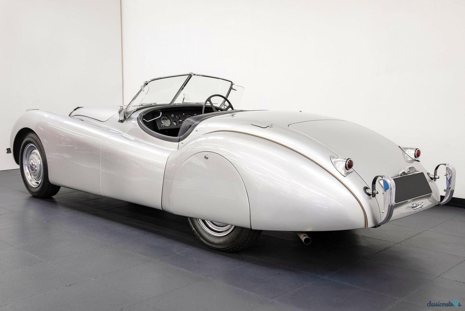 1949' Jaguar Xk120 photo #4