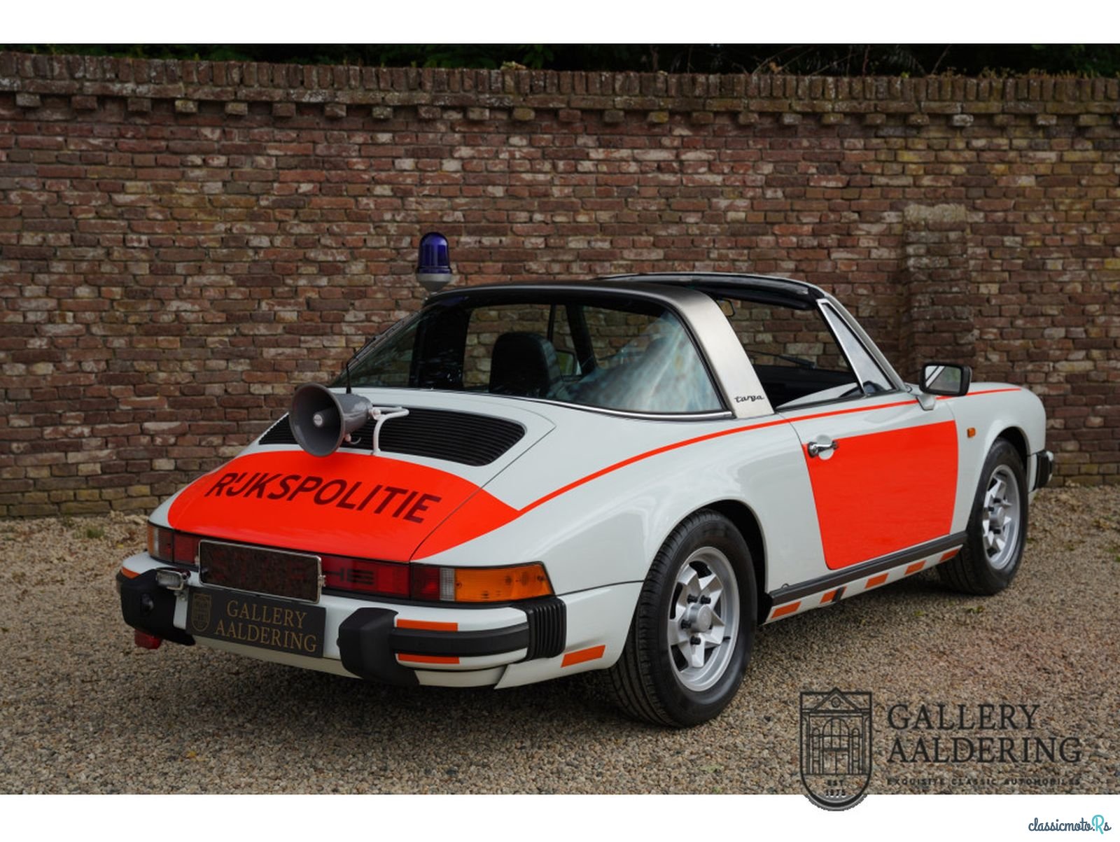 1976' Porsche 911 Targa photo #6