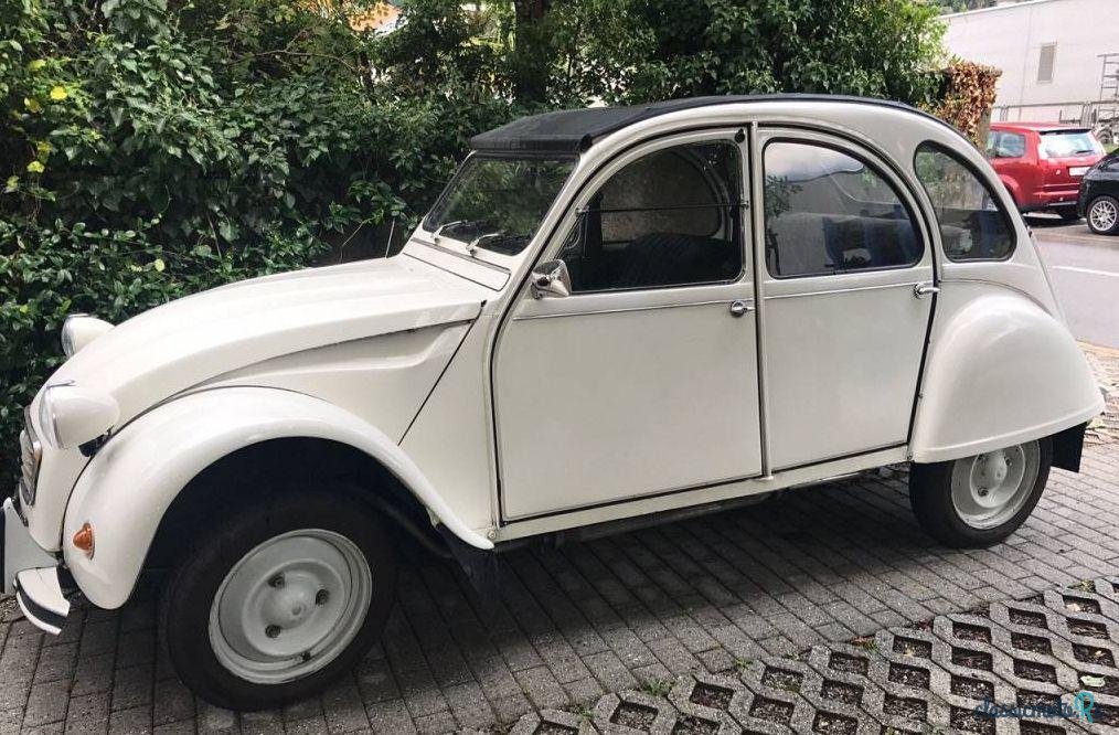 1984' Citroen 2CV photo #2
