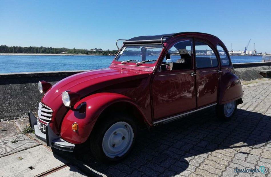 1970' Citroen 2CV photo #2