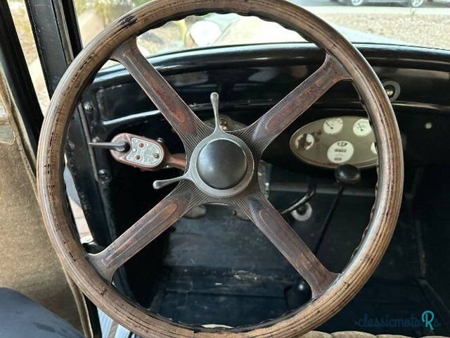 1927' Studebaker Commander photo #3