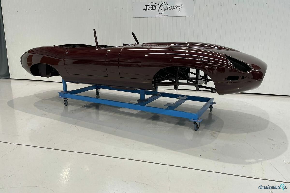 1966' Jaguar E-Type photo #2