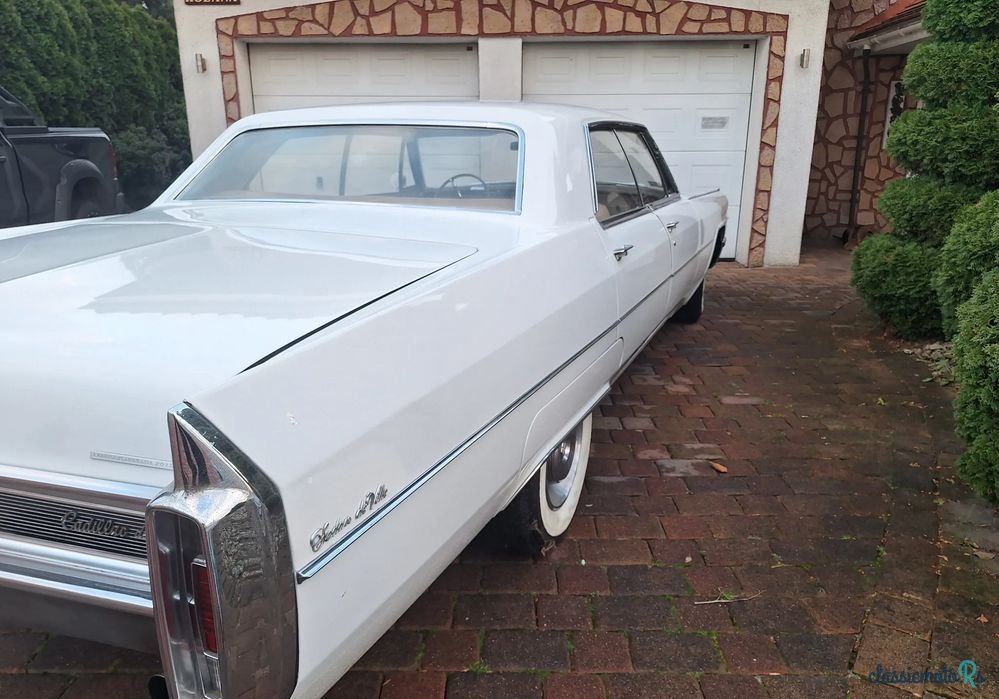 1965' Cadillac Deville photo #3