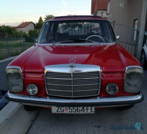 1972' Mercedes-Benz Serija 200 Diesel photo #1