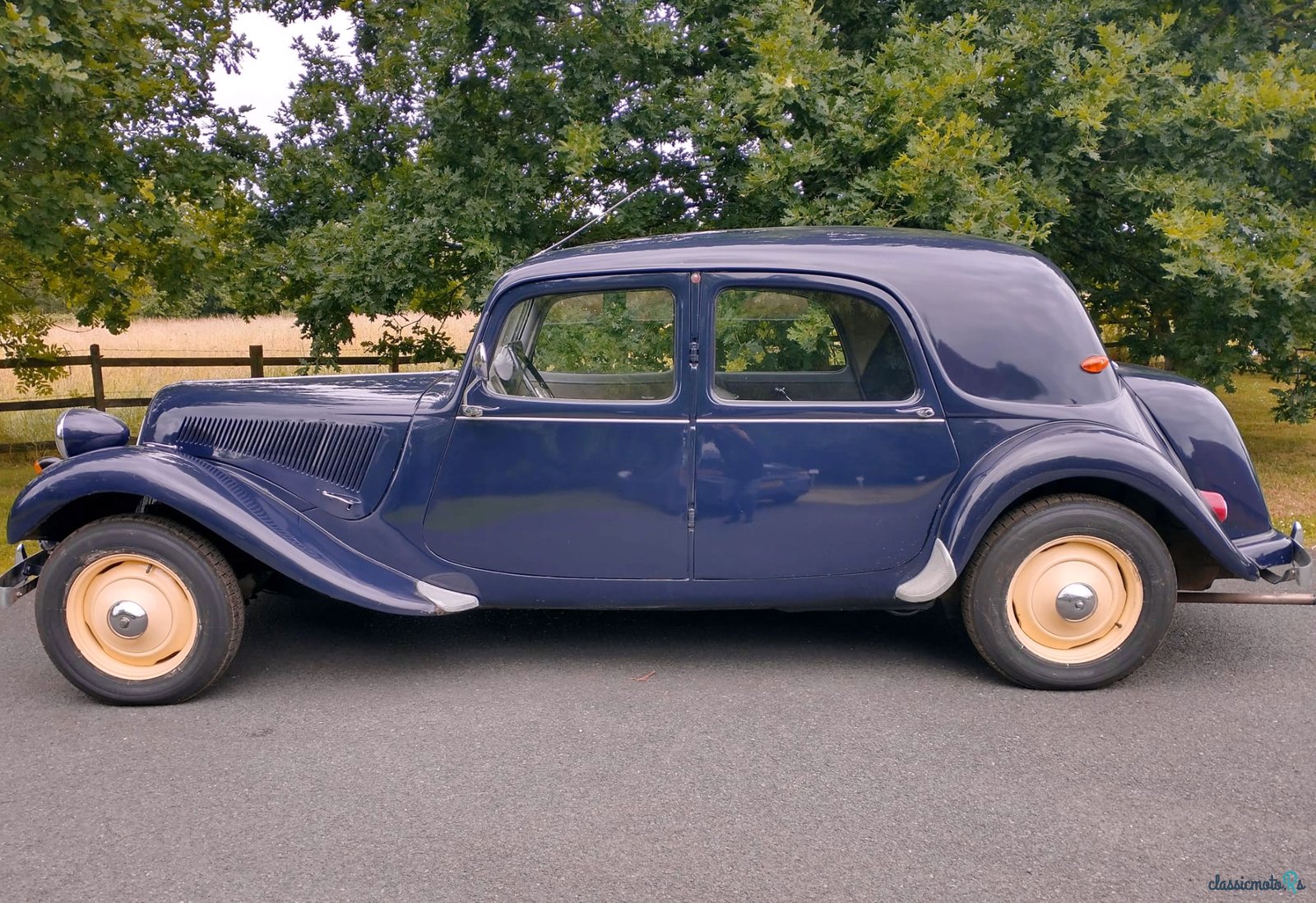 1954' Citroen Traction photo #4