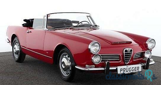 1963' Alfa Romeo Spider photo #3