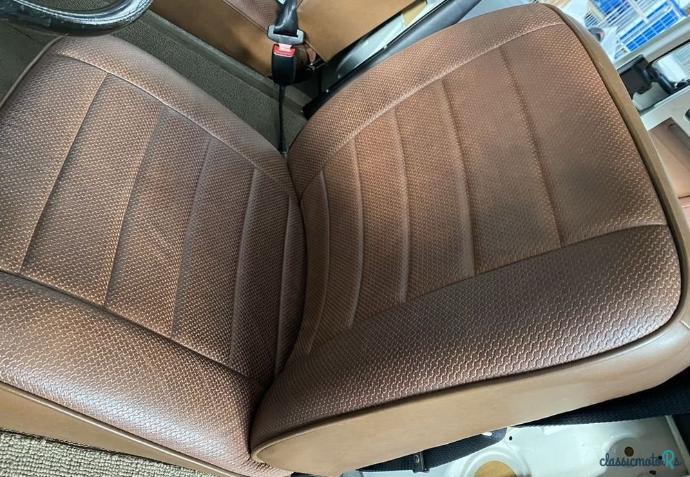 1975' Volkswagen Type 2 photo #5