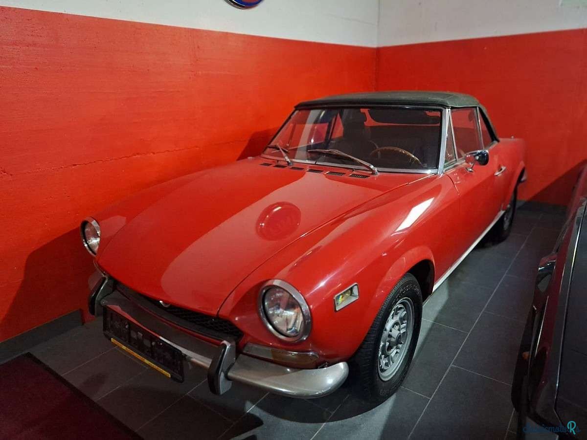 1972' Fiat 124 Spider photo #2