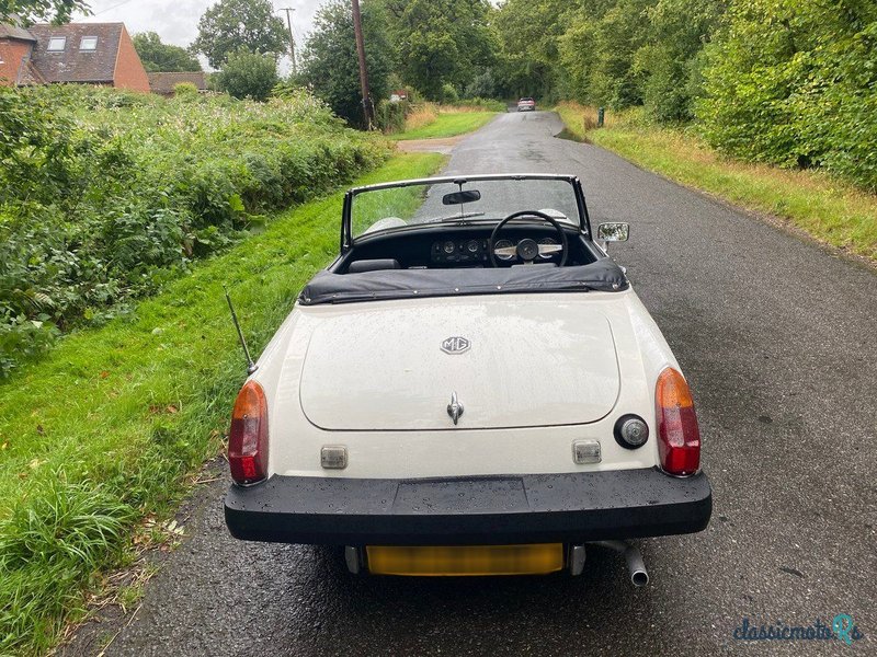 1976' MG Midget photo #5