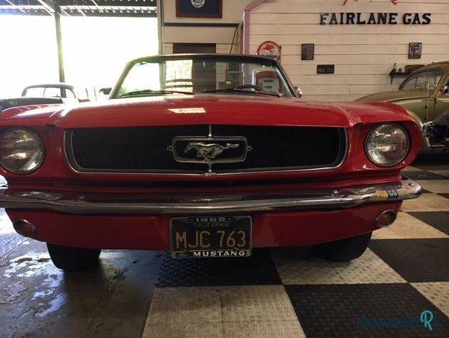 1965' Ford Mustang Convertible photo #2
