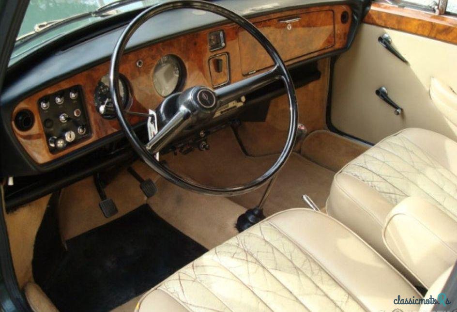 1969' Vanden Plas Princess 1300 photo #4