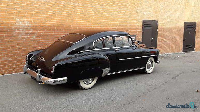 1952' Chevrolet Fleetline photo #1