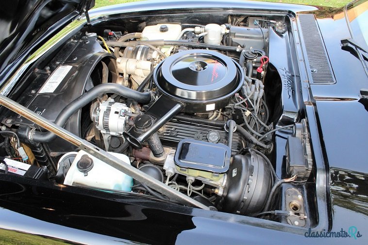 1990' Avanti Sedan photo #6