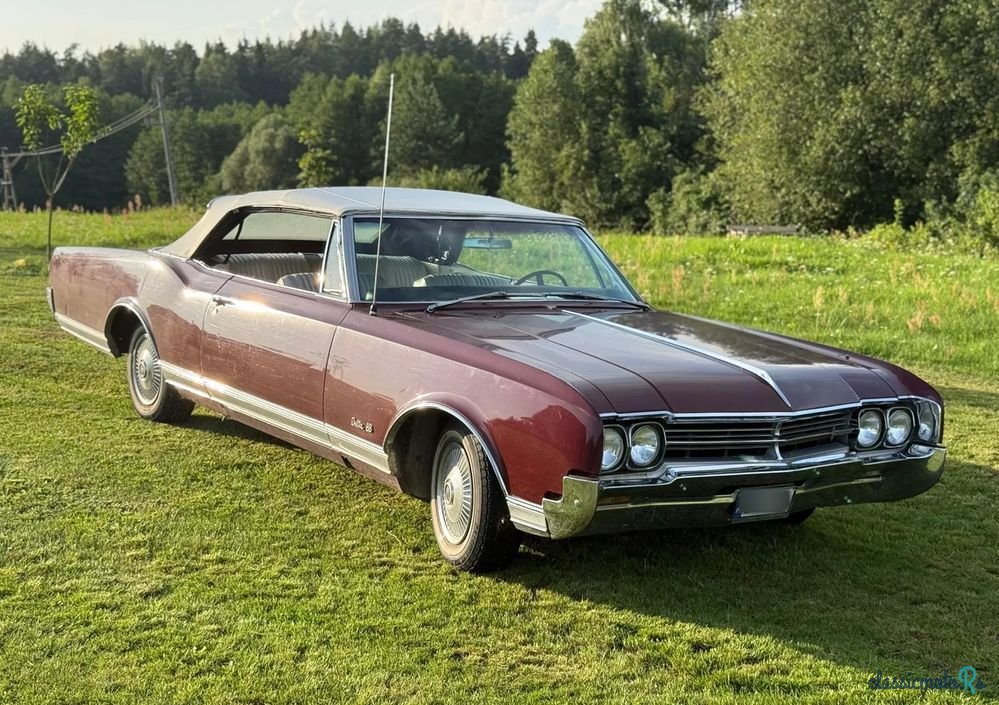 1966' Oldsmobile Delta 88 photo #1