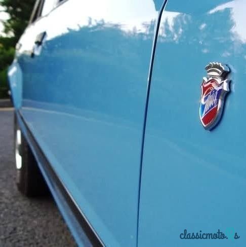 1982' Ford Escort photo #5