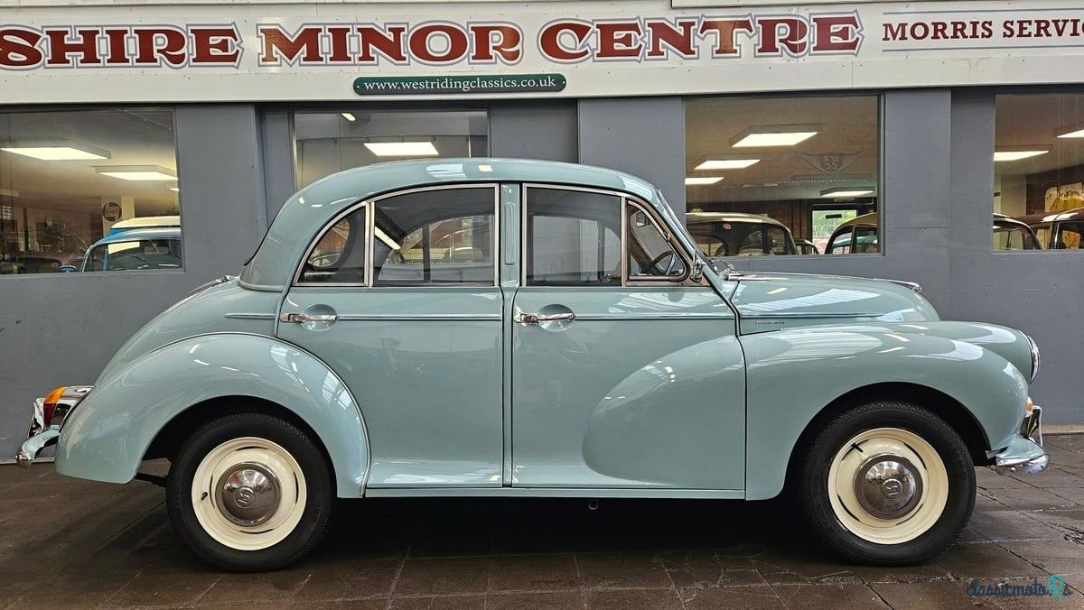 1957' Morris Minor photo #2