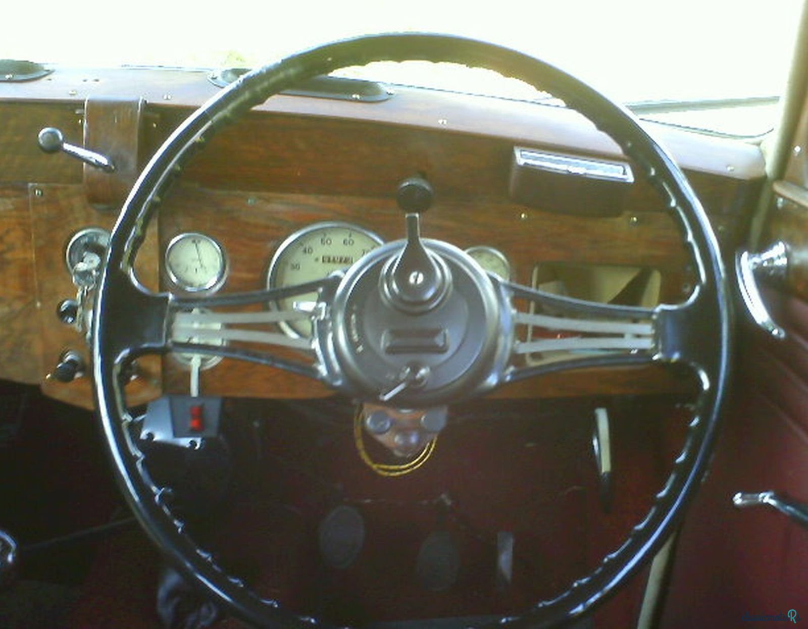 1947' Lea Francis Four Light Saloon photo #4