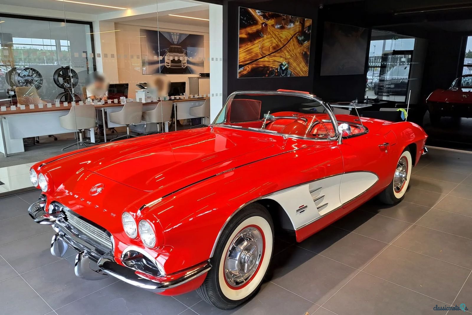 1961' Chevrolet Corvette photo #1