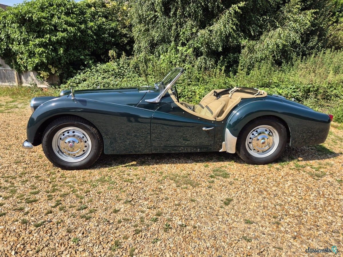 1961' Triumph TR3 photo #5