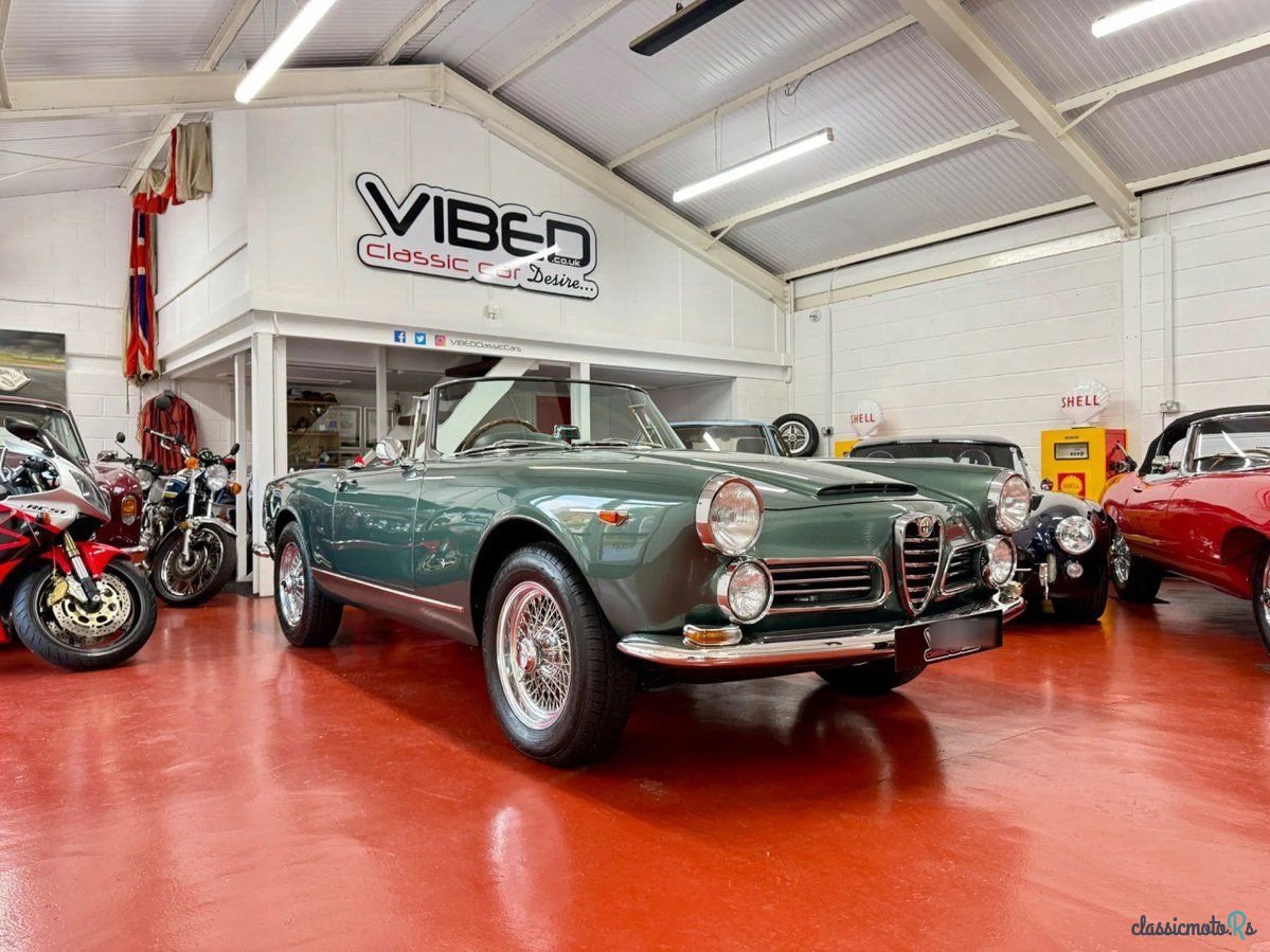 1966' Alfa Romeo Spider photo #1